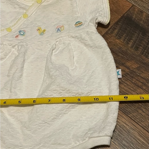 Vintage Children’s one piece onesie. - Picture 5 of 7